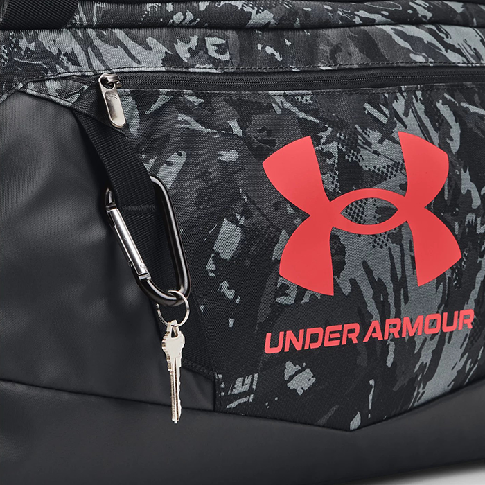 Camo duffle bag under armour best sale