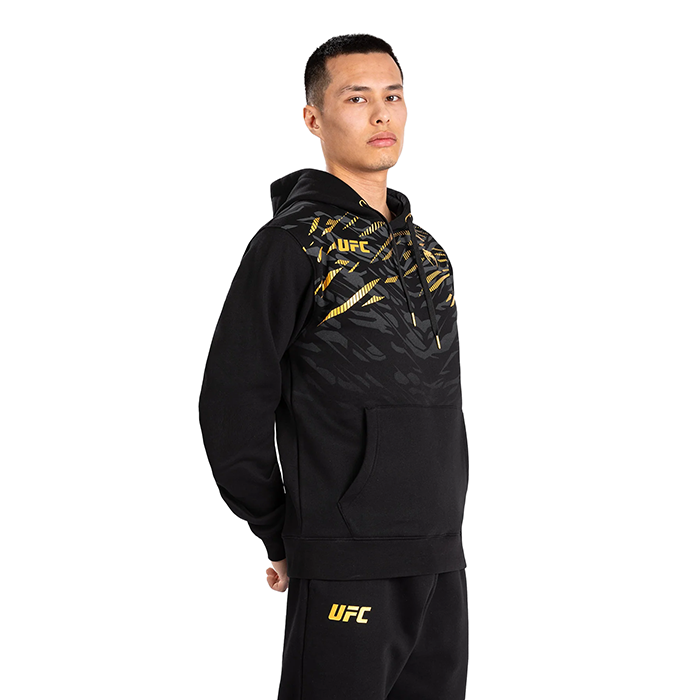 Толстовка UFC Fusion by Venum Replica Hoodie Champion