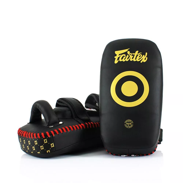 Пэды Файртекс. Пэды для тайского бокса Fairtex. Тайские пады Fairtex. Тайские лапы kplс5 Thai Pads Curved.