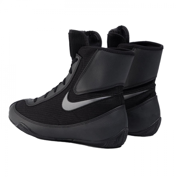 nike machomai 2 mid boxing boots